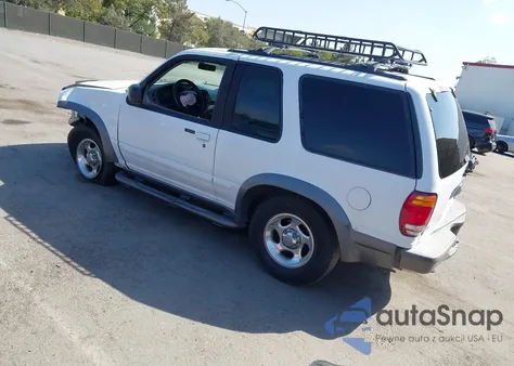 1998 Ford Explorer Sport from USA, damaged, VIN 1FMYU24E0WUB89674